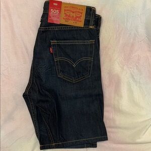 Levi's Indigo Denim Jeans with Contrast Stitching